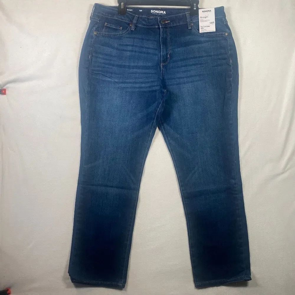 Sonoma Goods for Life Straight Leg Jeans Women’s 18R NWT Mid Rise Blue Denim